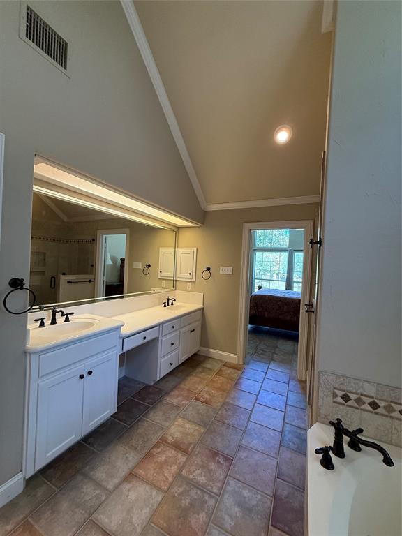107 Pinnacle Court, Woodway, TX 76712