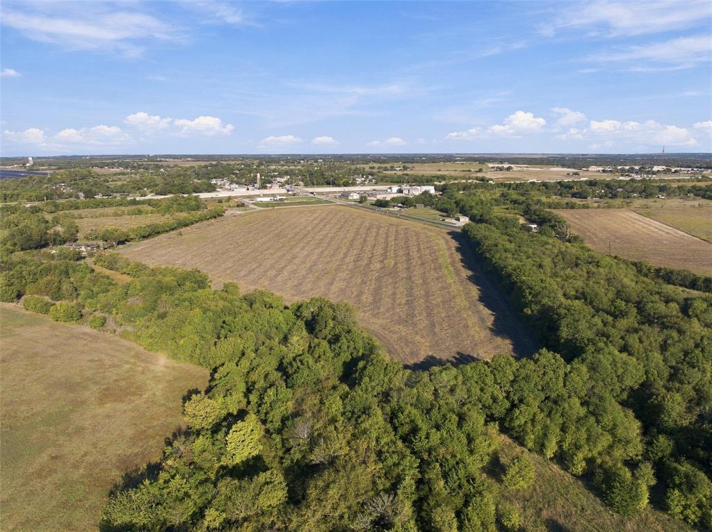 187.85 HWY 7, Eddy, TX 76524