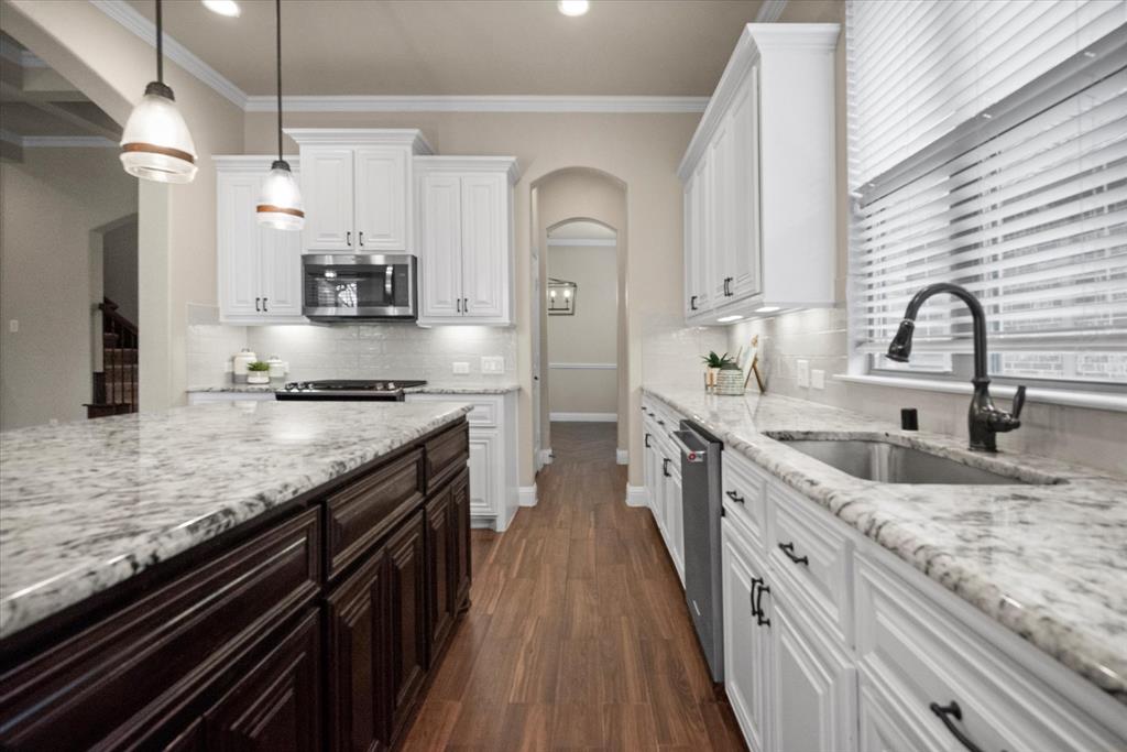 2817 Inn Kitchen Way, McKinney, TX 75071
