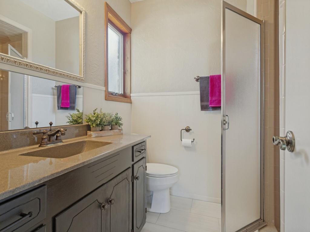 Shower in Primary