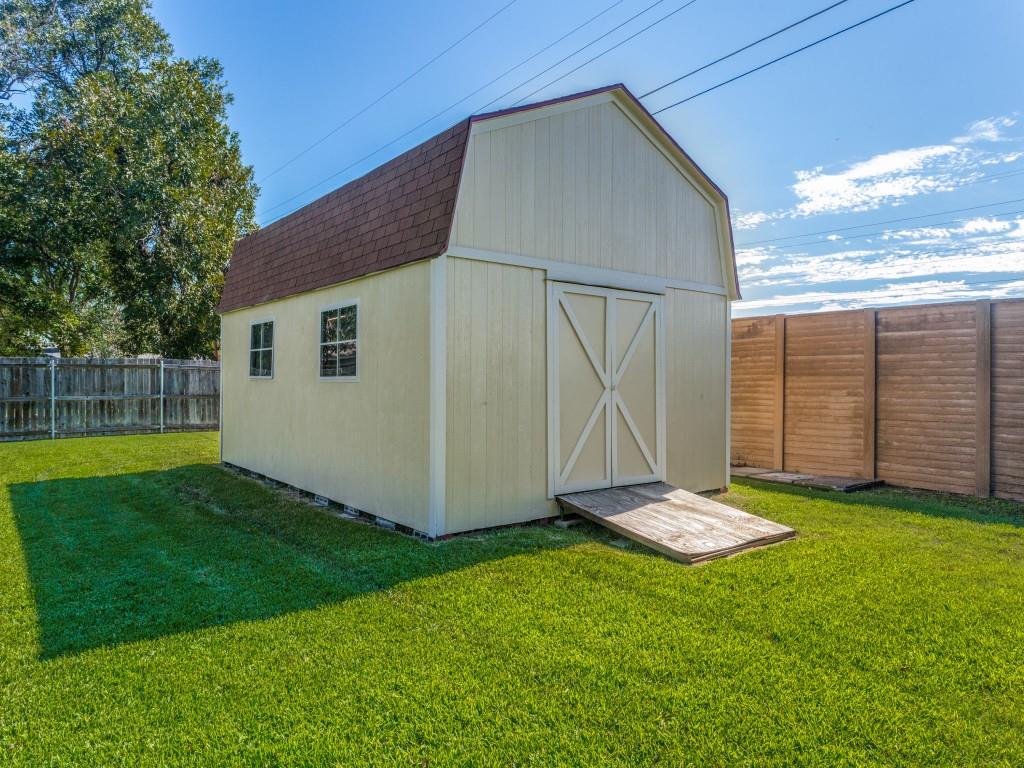 Could be heated & cooled. Huge private space.