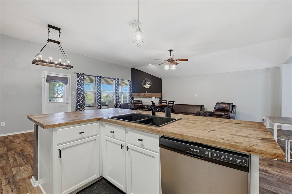 1988 Helmoken Falls Drive, Anna, TX 75409