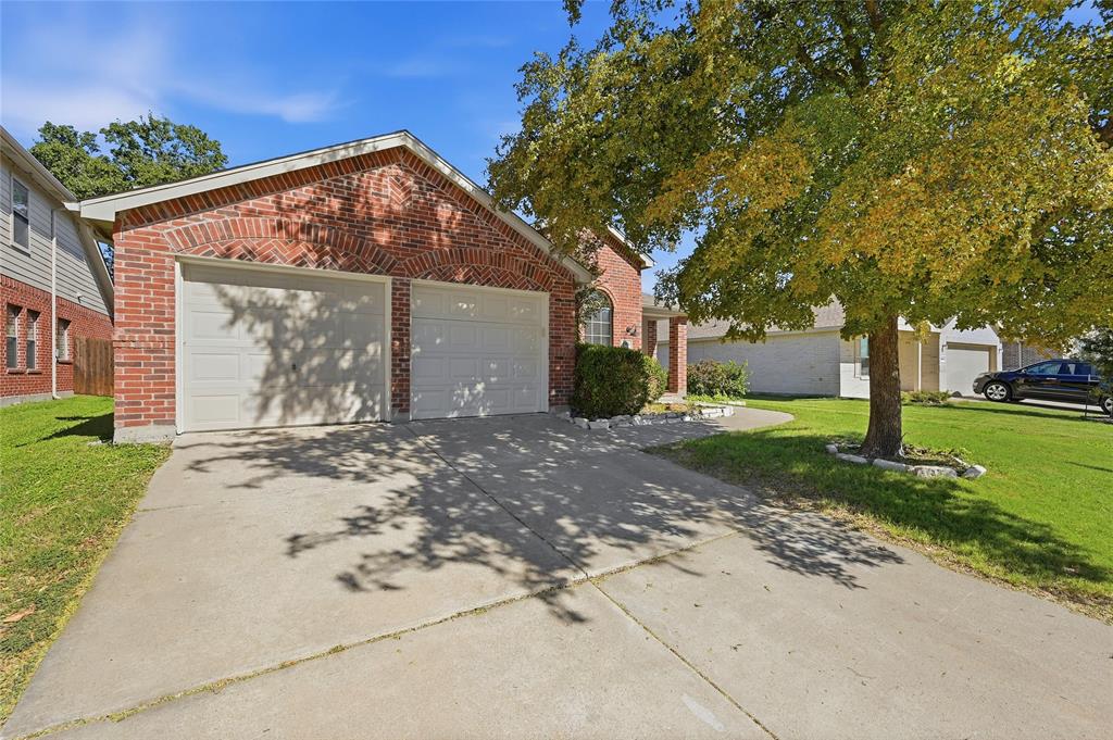 1988 Helmoken Falls Drive, Anna, TX 75409