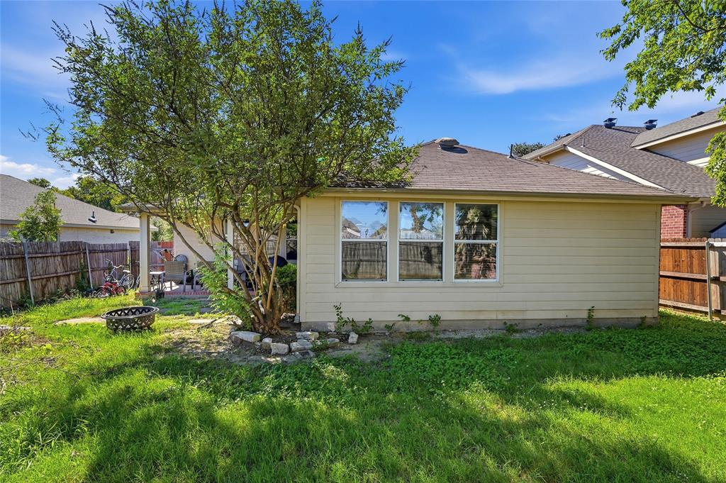 1988 Helmoken Falls Drive, Anna, TX 75409