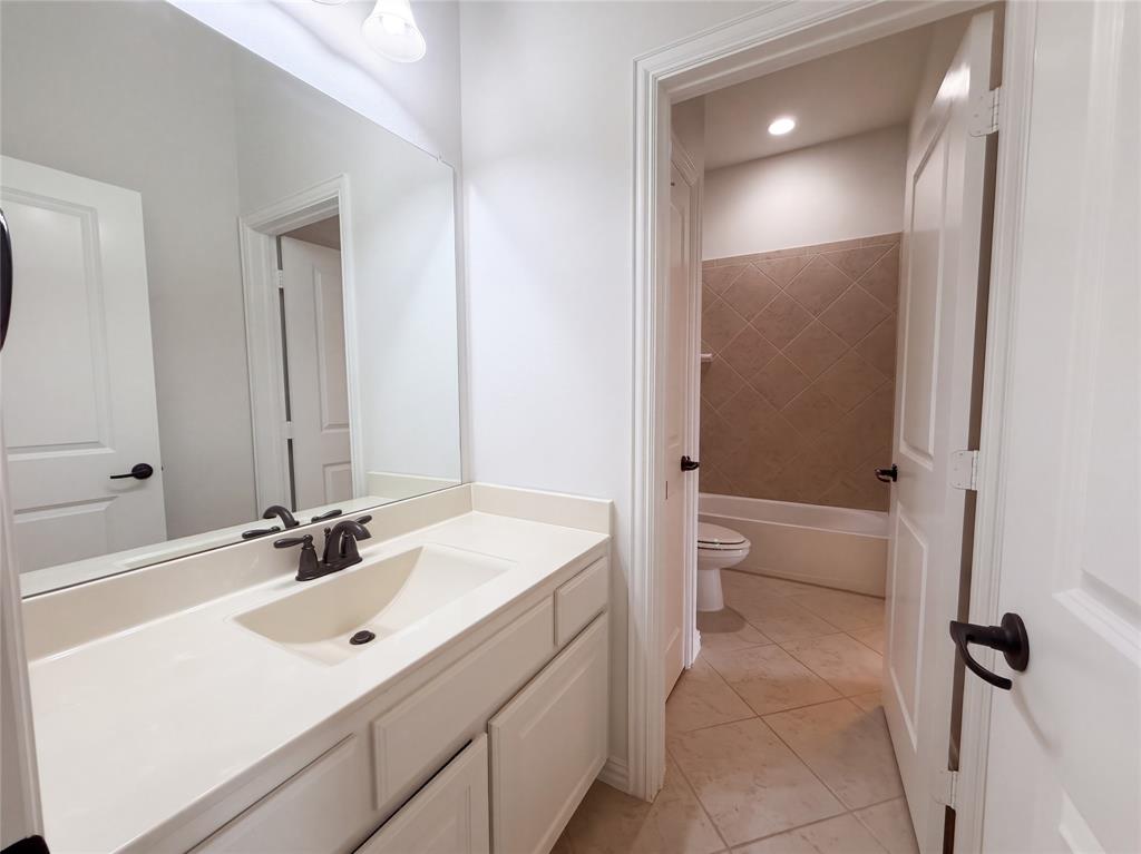 5112 Fringetree Drive, McKinney, TX 75071