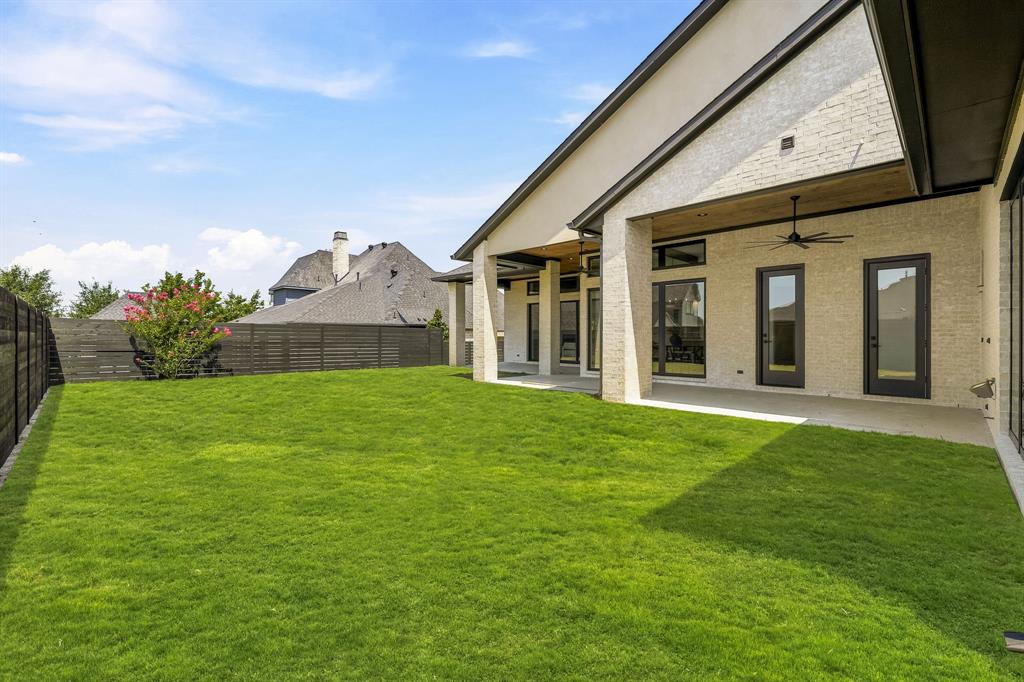 1217 Whisper Rock Drive, Rockwall, TX 75032