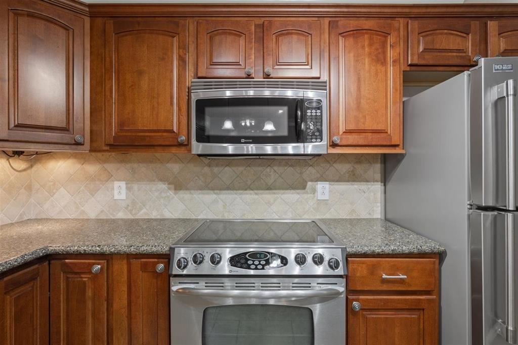 125 Pleasant Grove Lane, Waco, TX 76712