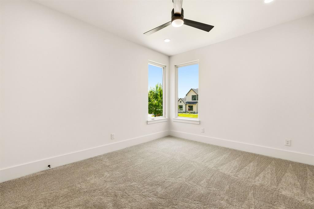Upstairs bedroom 2