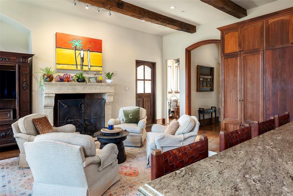 2505 Welborn Street, Dallas, TX 75219