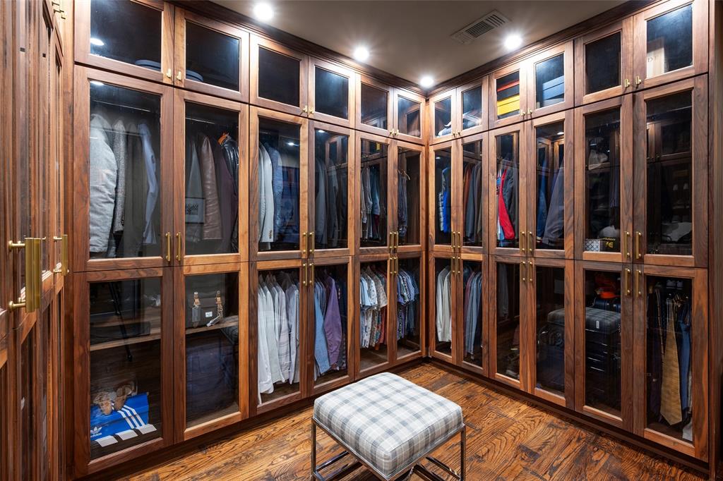2505 Welborn Street, Dallas, TX 75219