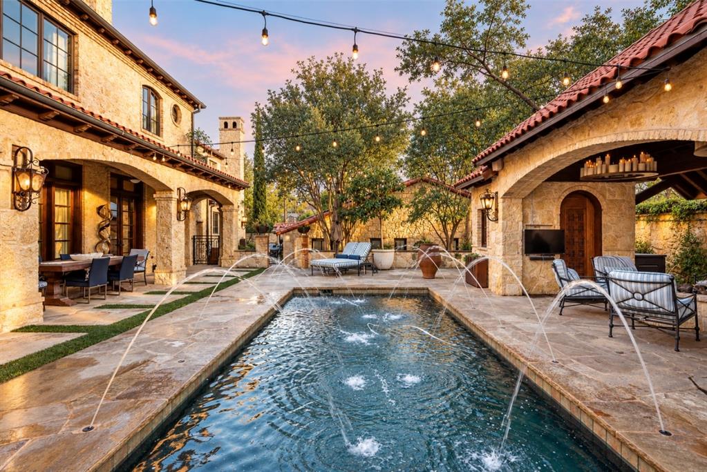 2505 Welborn Street, Dallas, TX 75219