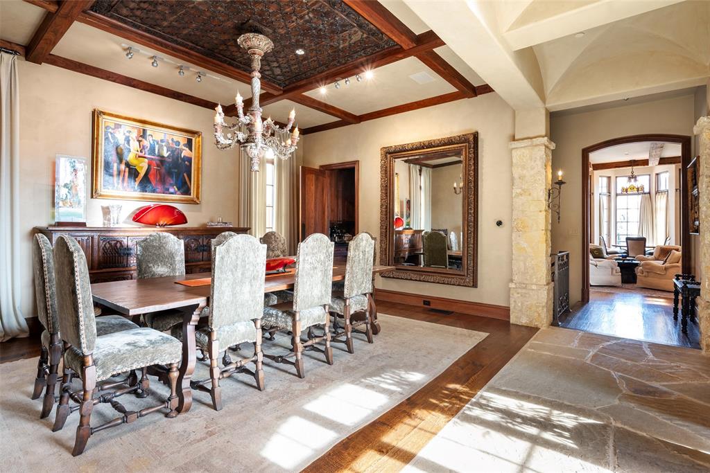 2505 Welborn Street, Dallas, TX 75219