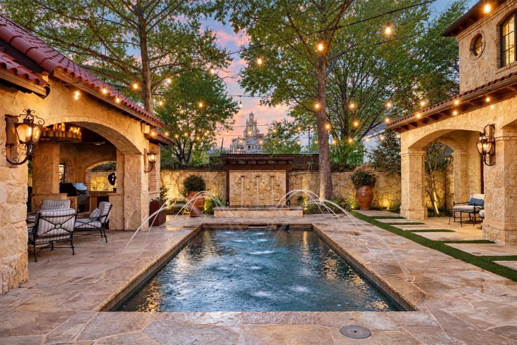 2505 Welborn Street, Dallas, TX 75219