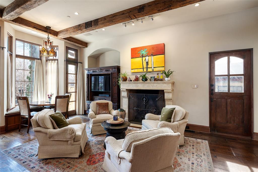 2505 Welborn Street, Dallas, TX 75219