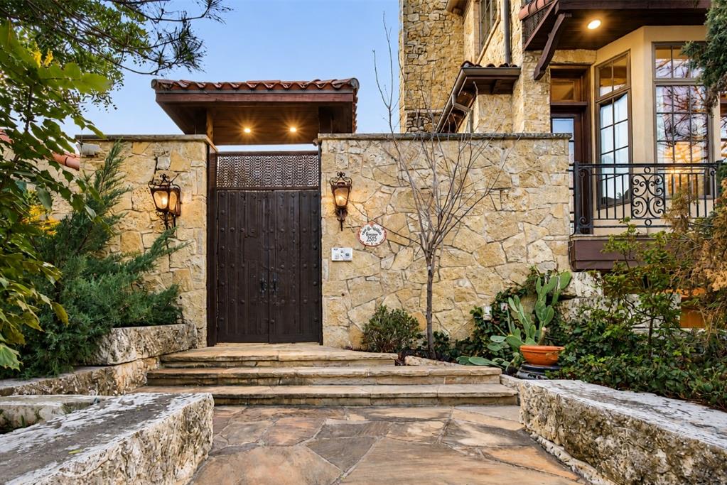 2505 Welborn Street, Dallas, TX 75219 2505 Welborn Street, Dallas, TX 75219