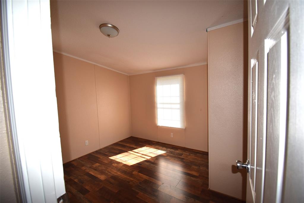 6000 Spring Creek, #7, Malakoff, TX 75148