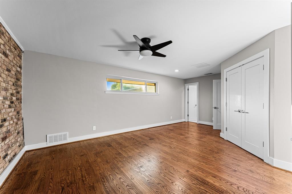 Bedroom #1