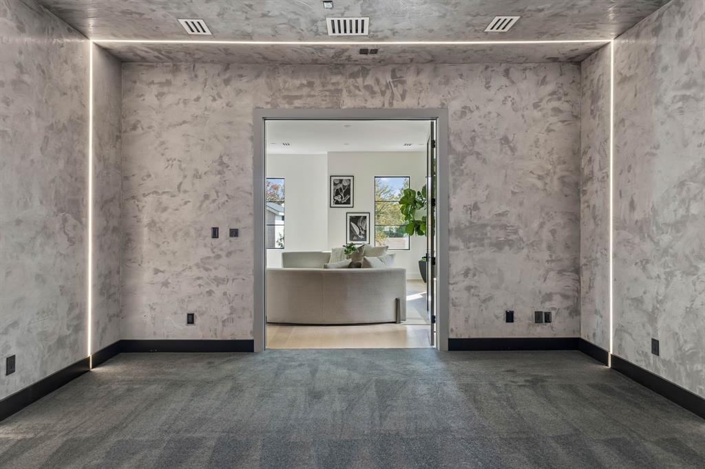 3741 Seguin Drive, Dallas, TX 75220