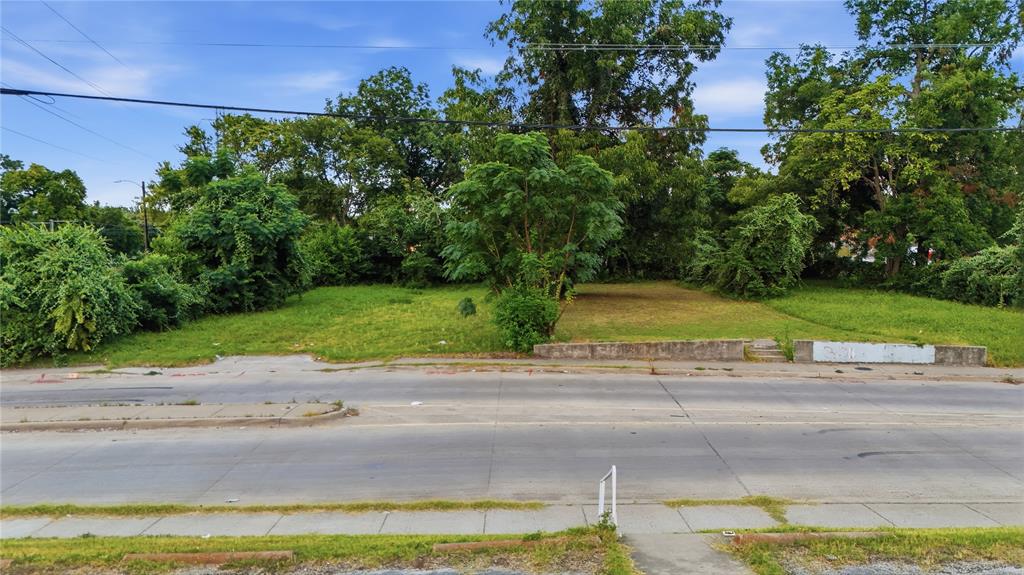 3136 Metropolitan Avenue, Dallas, TX 75215