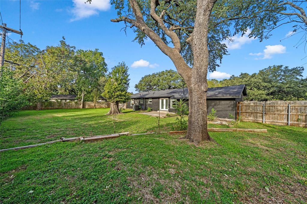 6212 Bishop Drive, Waco, TX 76710