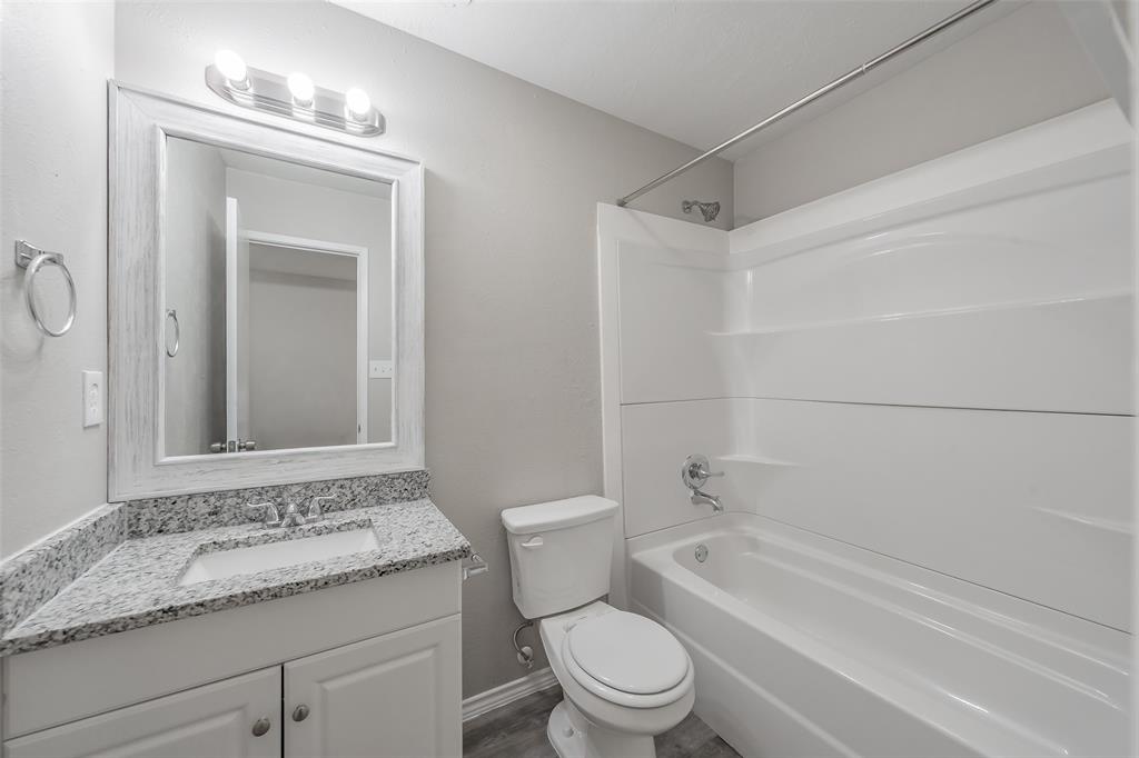 3527 Longcourt Circle, Mesquite, TX 75150