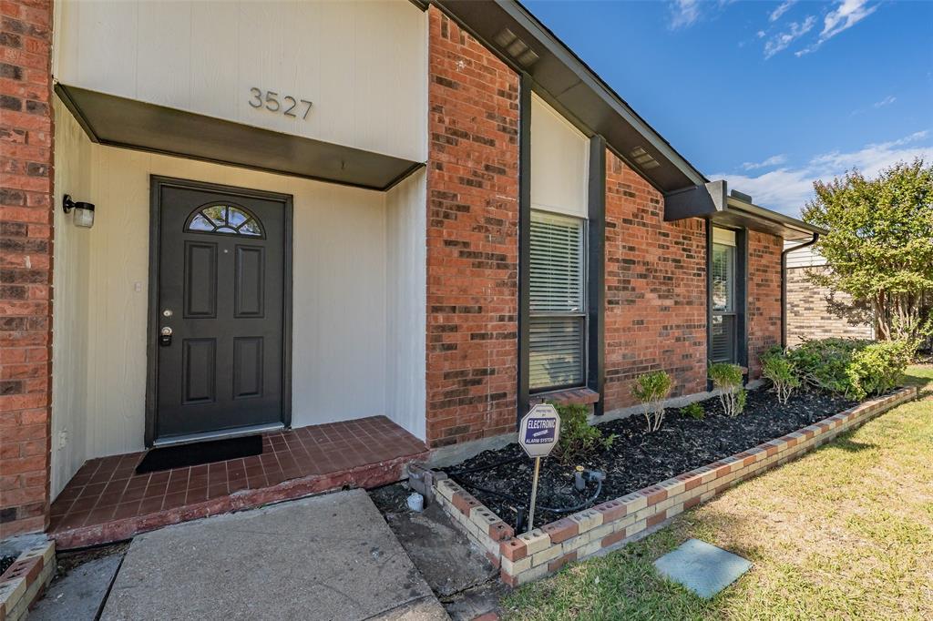 3527 Longcourt Circle, Mesquite, TX 75150