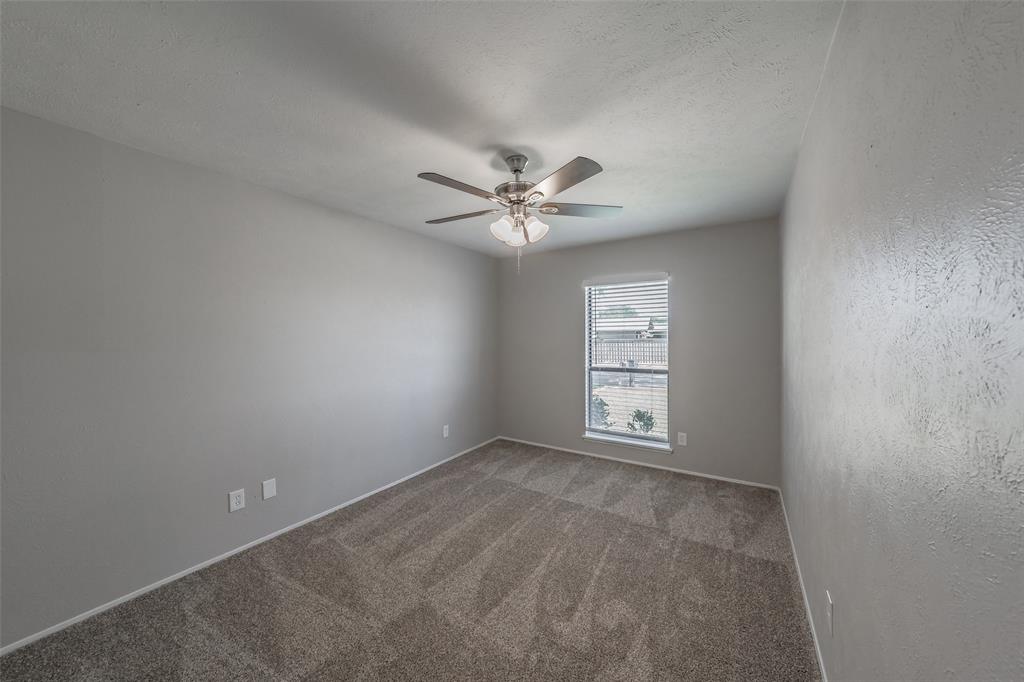 3527 Longcourt Circle, Mesquite, TX 75150