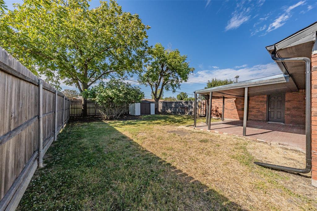 3527 Longcourt Circle, Mesquite, TX 75150