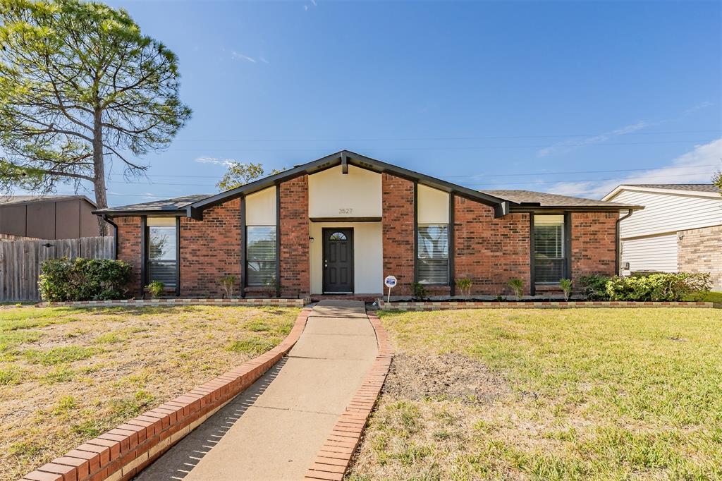 3527 Longcourt Circle, Mesquite, TX 75150
