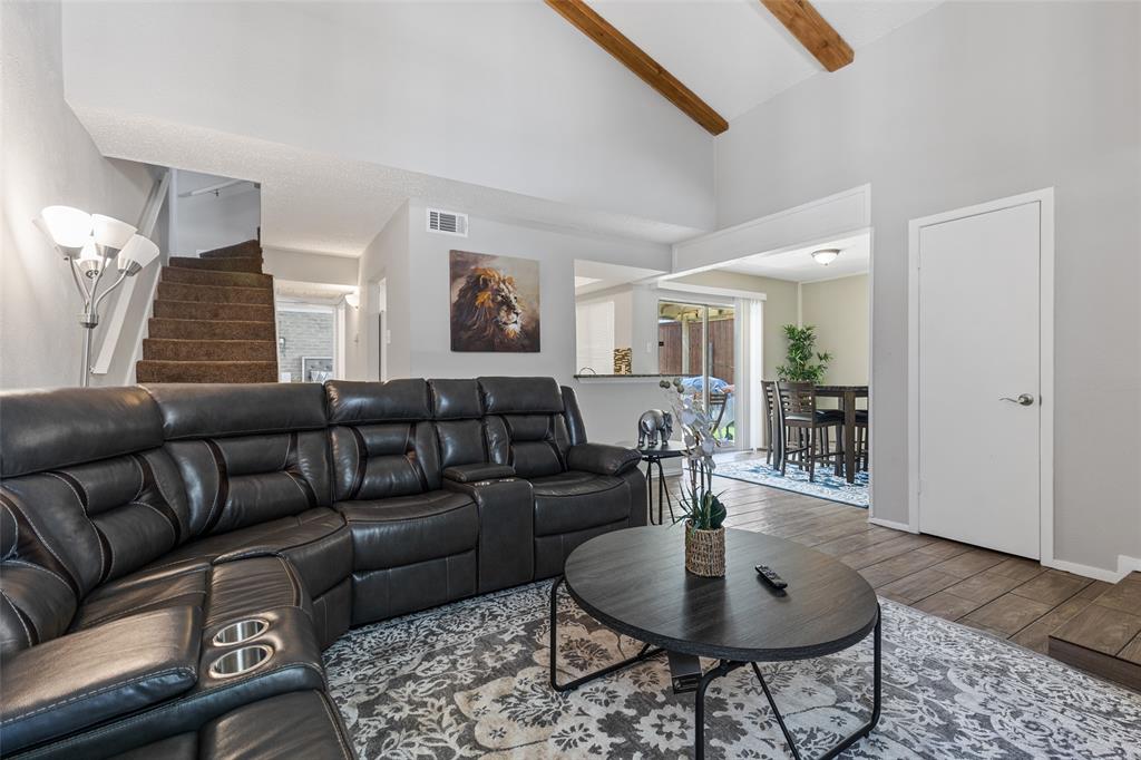 2104 Via Balboa, Carrollton, TX 75006