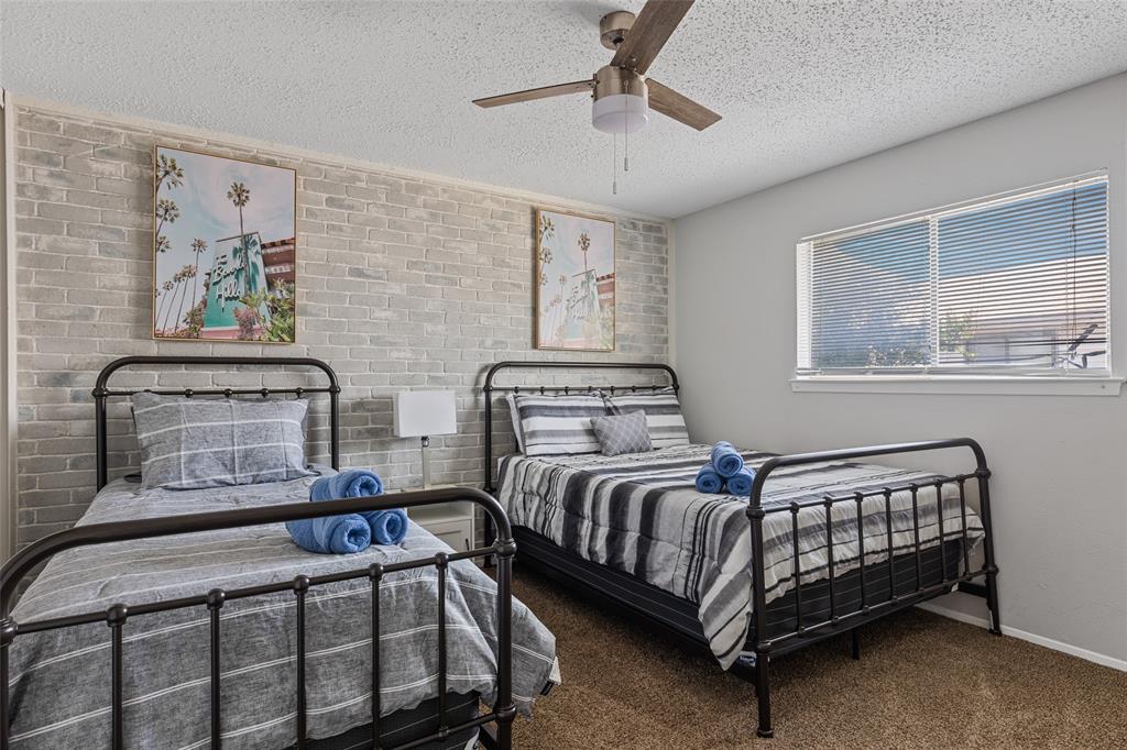 2104 Via Balboa, Carrollton, TX 75006