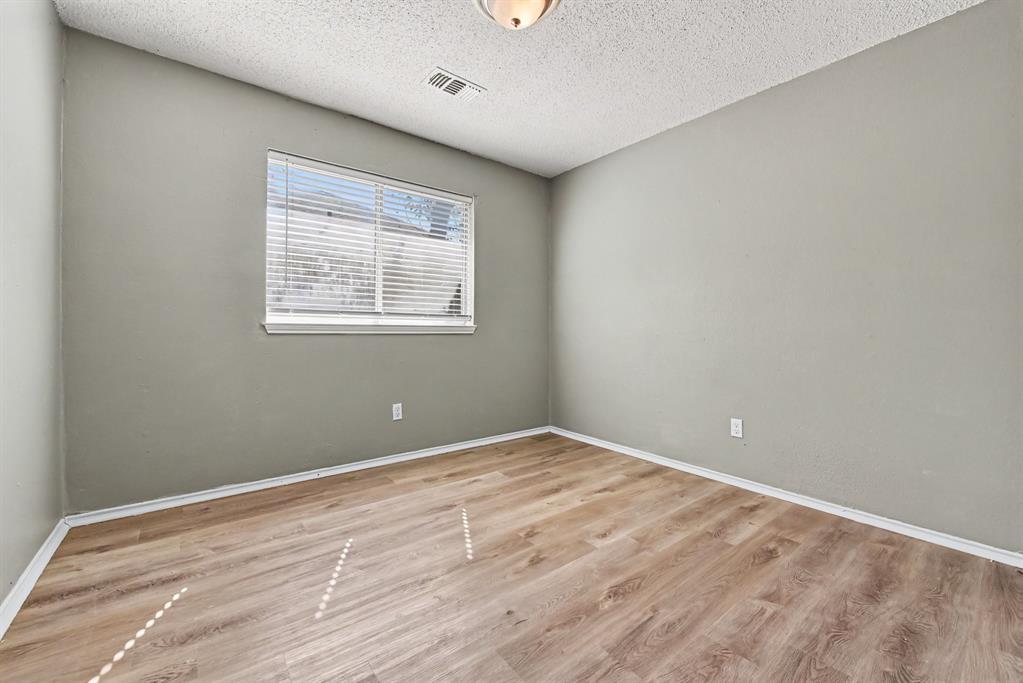 8625 Douglas Avenue, Rowlett, TX 75089