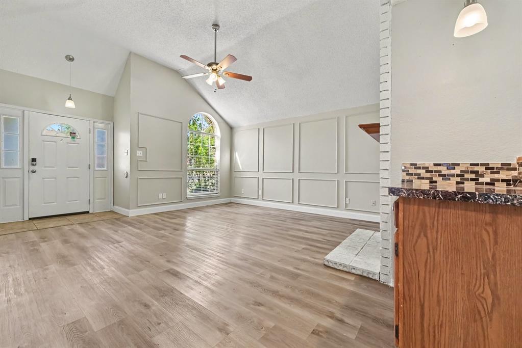 8625 Douglas Avenue, Rowlett, TX 75089