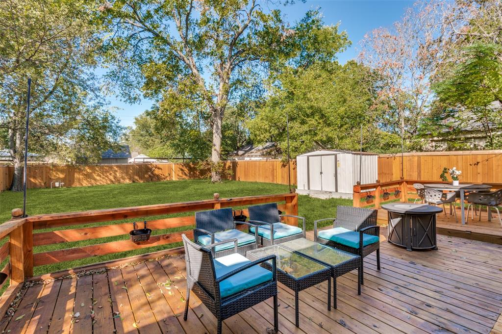 927 S Franklin Street, Dallas, TX 75211