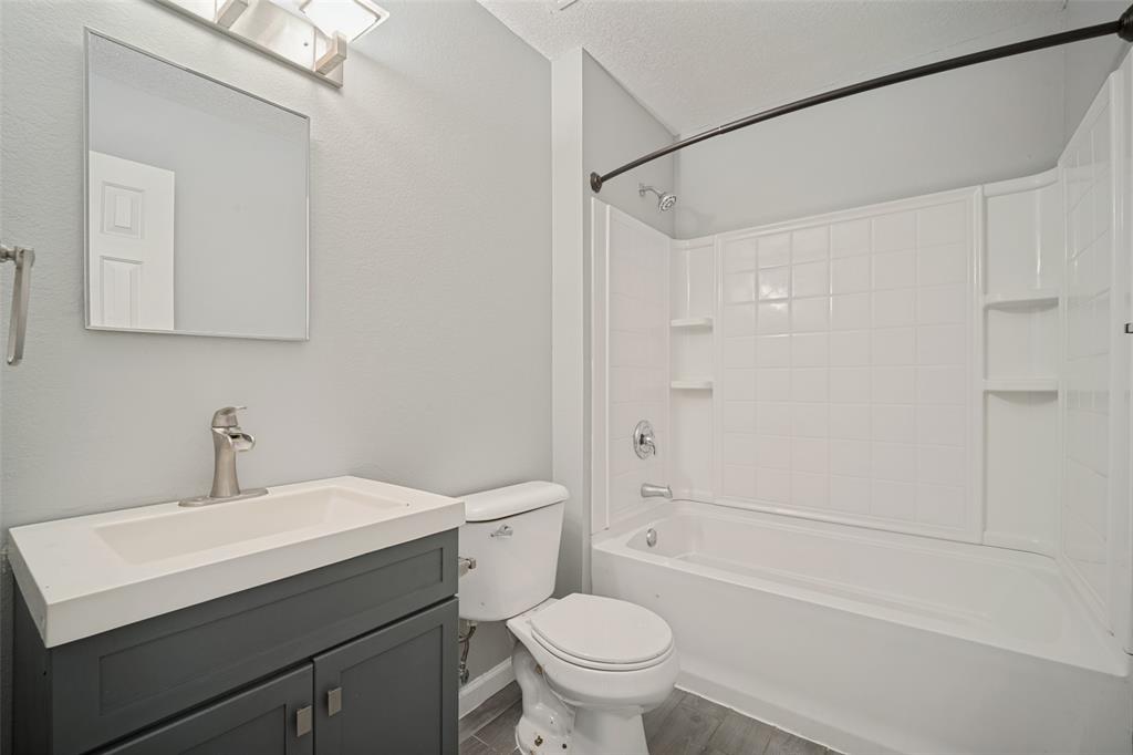3137 Coolwood Lane, Rockwall, TX 75032