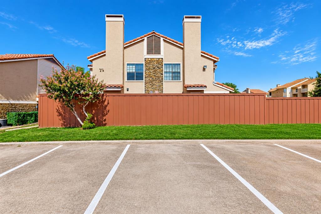 2624 Piedras, Irving, TX 75038