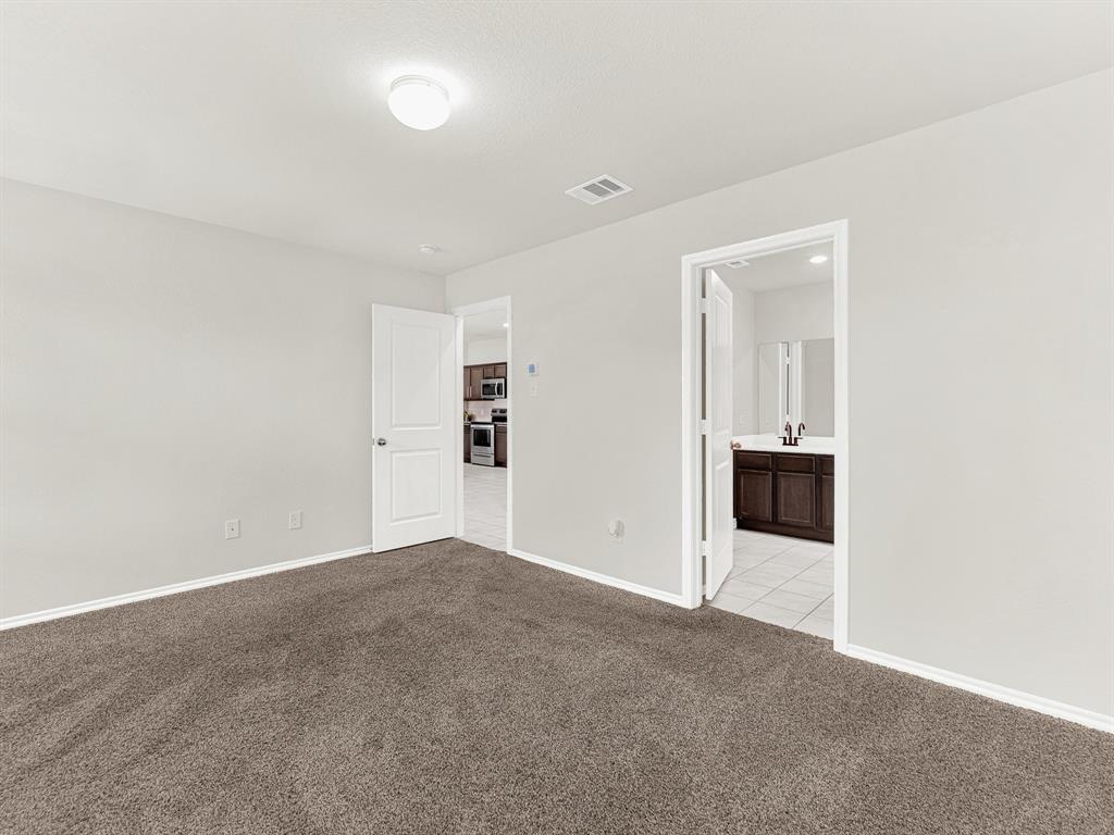 2290 Torch Lake Drive, Forney, TX 75126