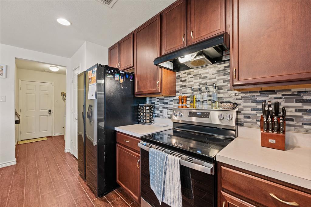 4514 Evergreen Lane, Balch Springs, TX 75180