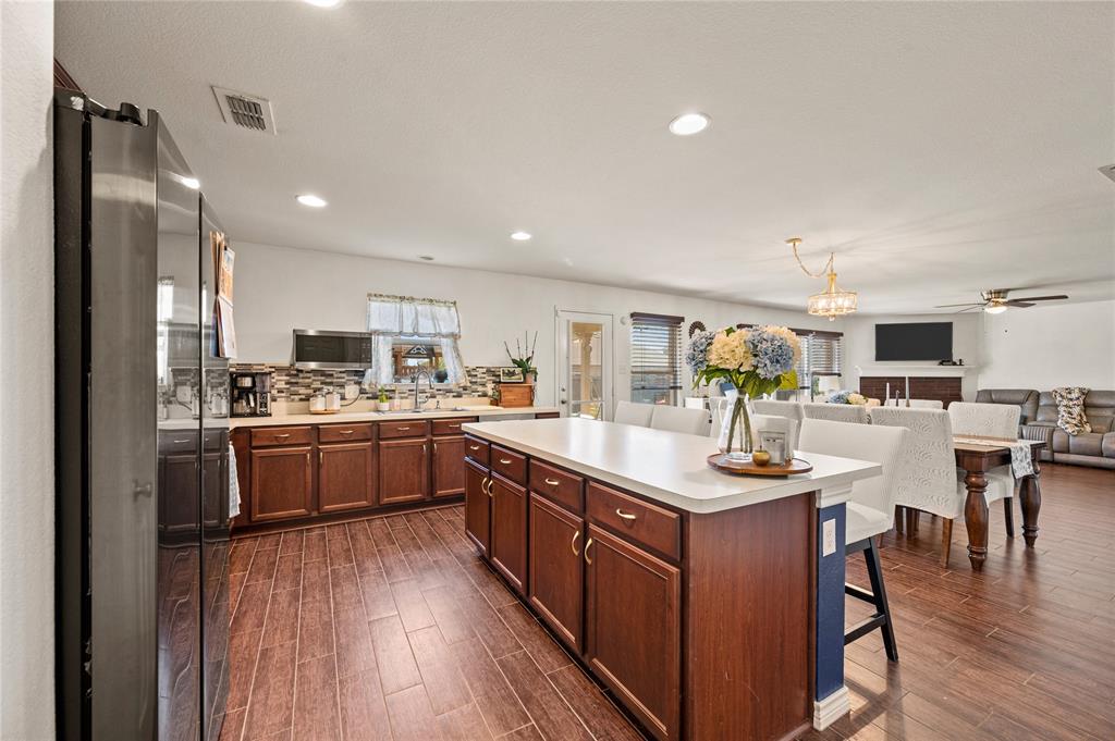 4514 Evergreen Lane, Balch Springs, TX 75180