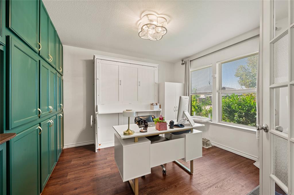 4514 Evergreen Lane, Balch Springs, TX 75180
