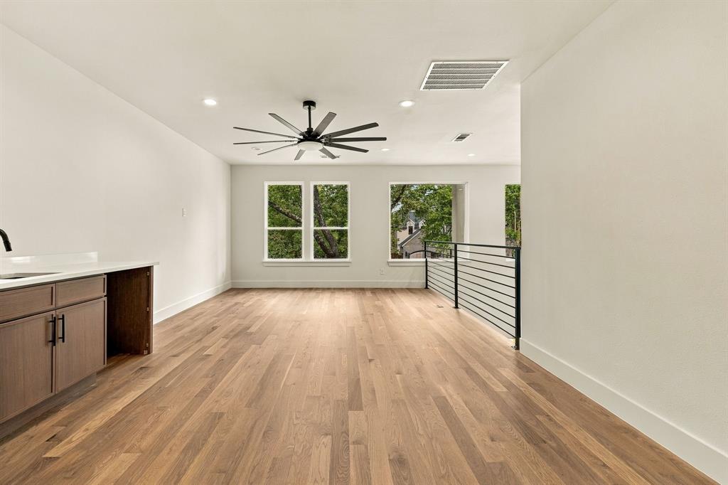 3306 Whitehall Drive, Dallas, TX 75229