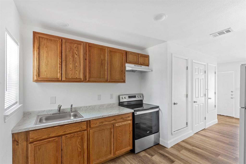 2601 Summer Avenue, Waco, TX 76708