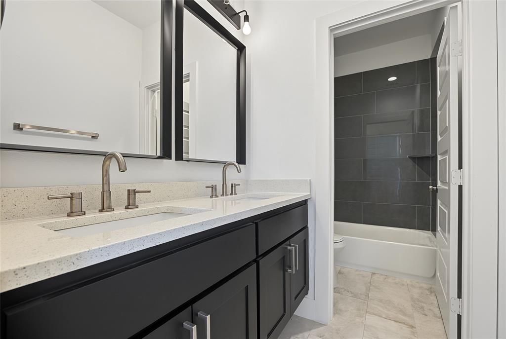 6510 Windward View Drive, Rowlett, TX 75088