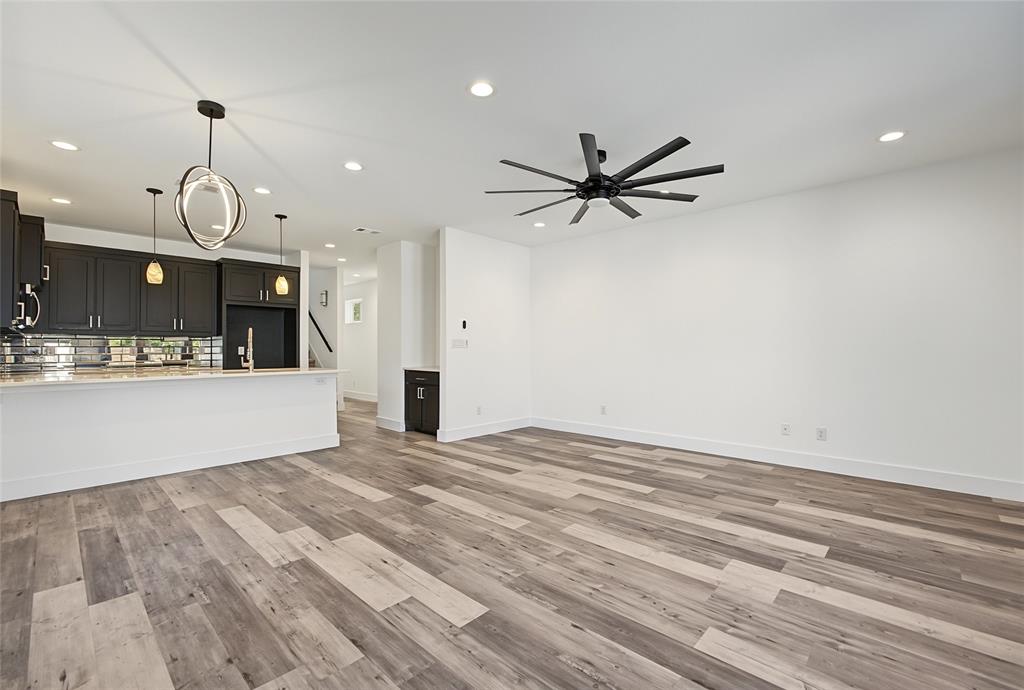 6510 Windward View Drive, Rowlett, TX 75088 6510 Windward View Drive, Rowlett, TX 75088