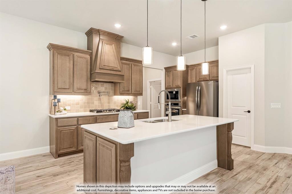2038 Mammoth Drive, DeSoto, TX 75115