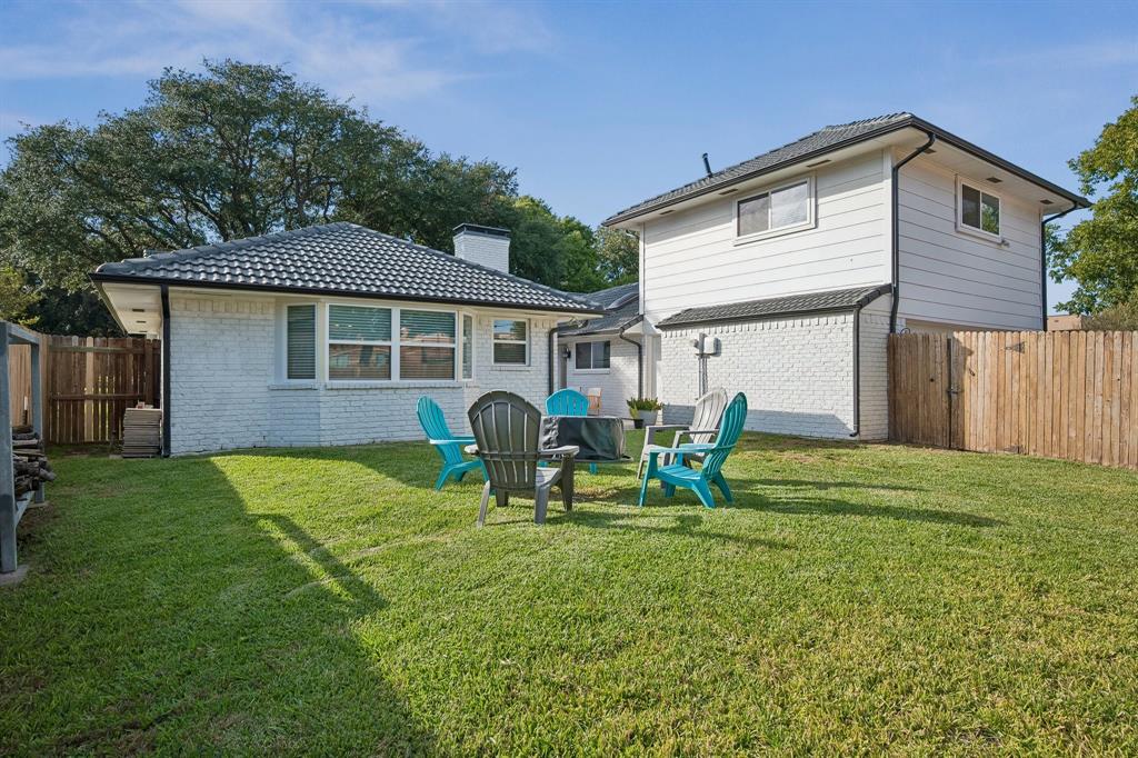 Perfect space for a fire pit or pool.