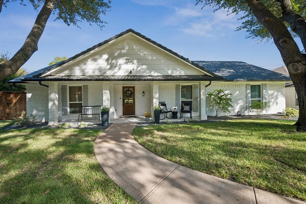 Open concept and updated 5-bed home in West Richardson! Open concept and updated 5-bed home in West Richardson!