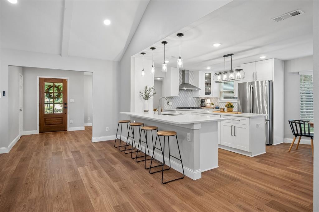 Spanning over 3,100 sq ft, this pristinely maintained home boasts an open-concept layout. Spanning over 3,100 sq ft, this pristinely maintained home boasts an open-concept layout.