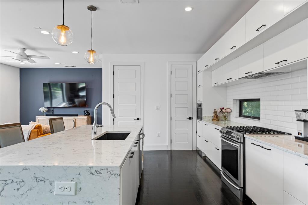 4587 Virginia Avenue, Dallas, TX 75204