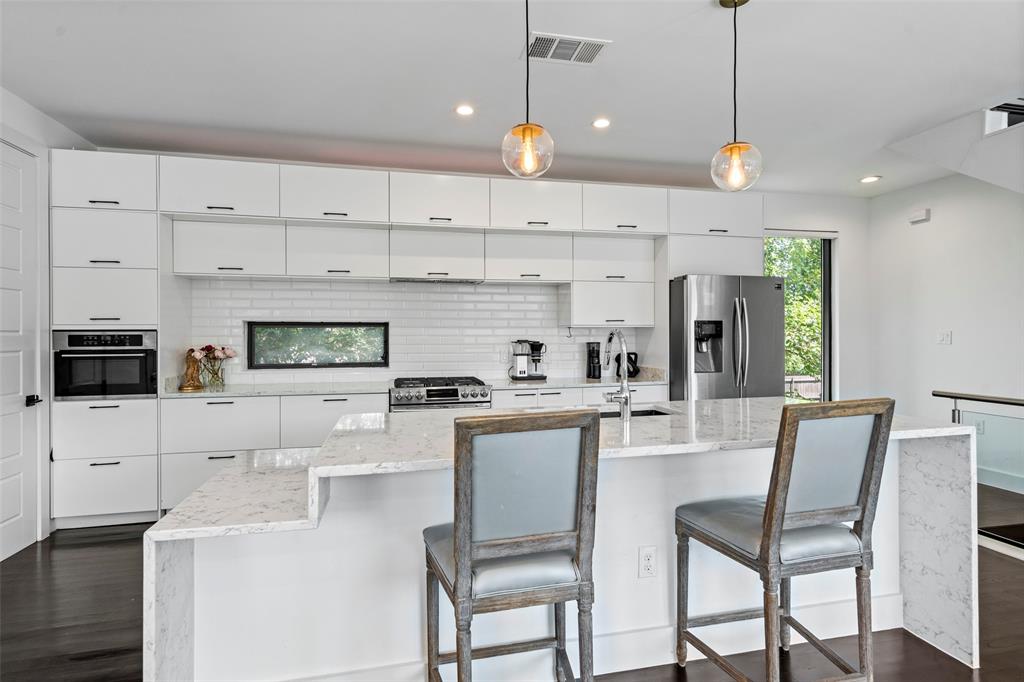 4587 Virginia Avenue, Dallas, TX 75204